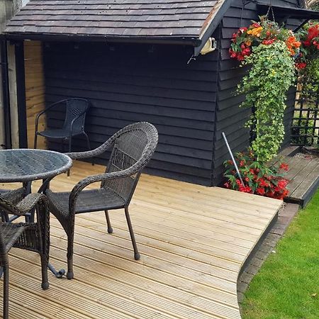 Riverside Lodge Pied A Terre Fordingbridge Exterior foto